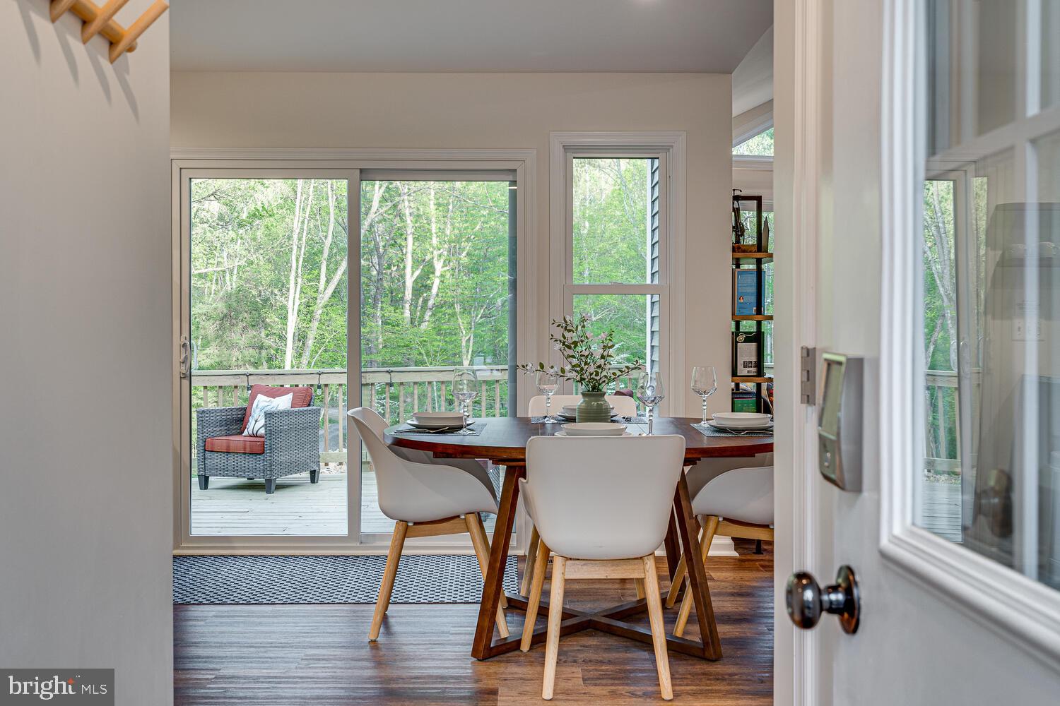 1850 GOONEY MANOR LOOP