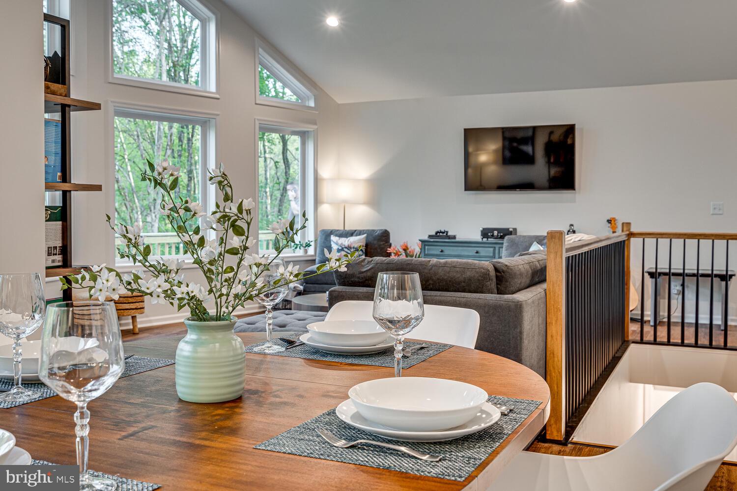 1850 GOONEY MANOR LOOP
