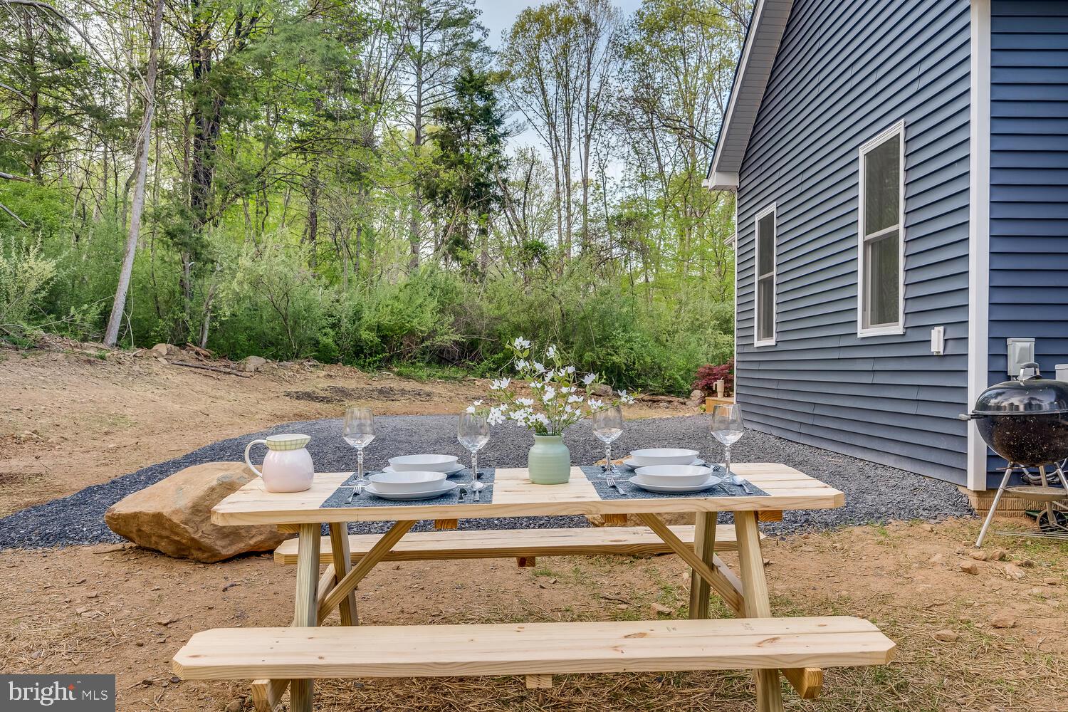 1850 GOONEY MANOR LOOP
