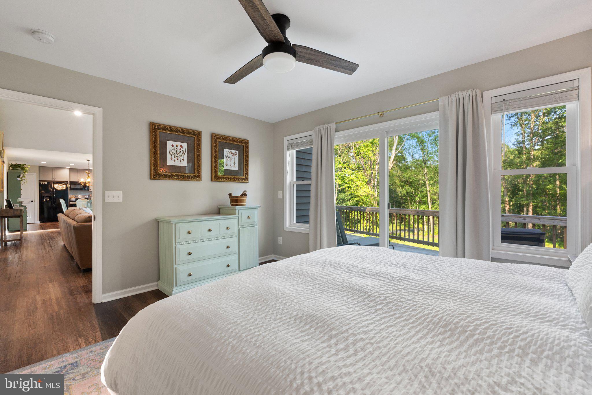 1820 GOONEY MANOR LOOP