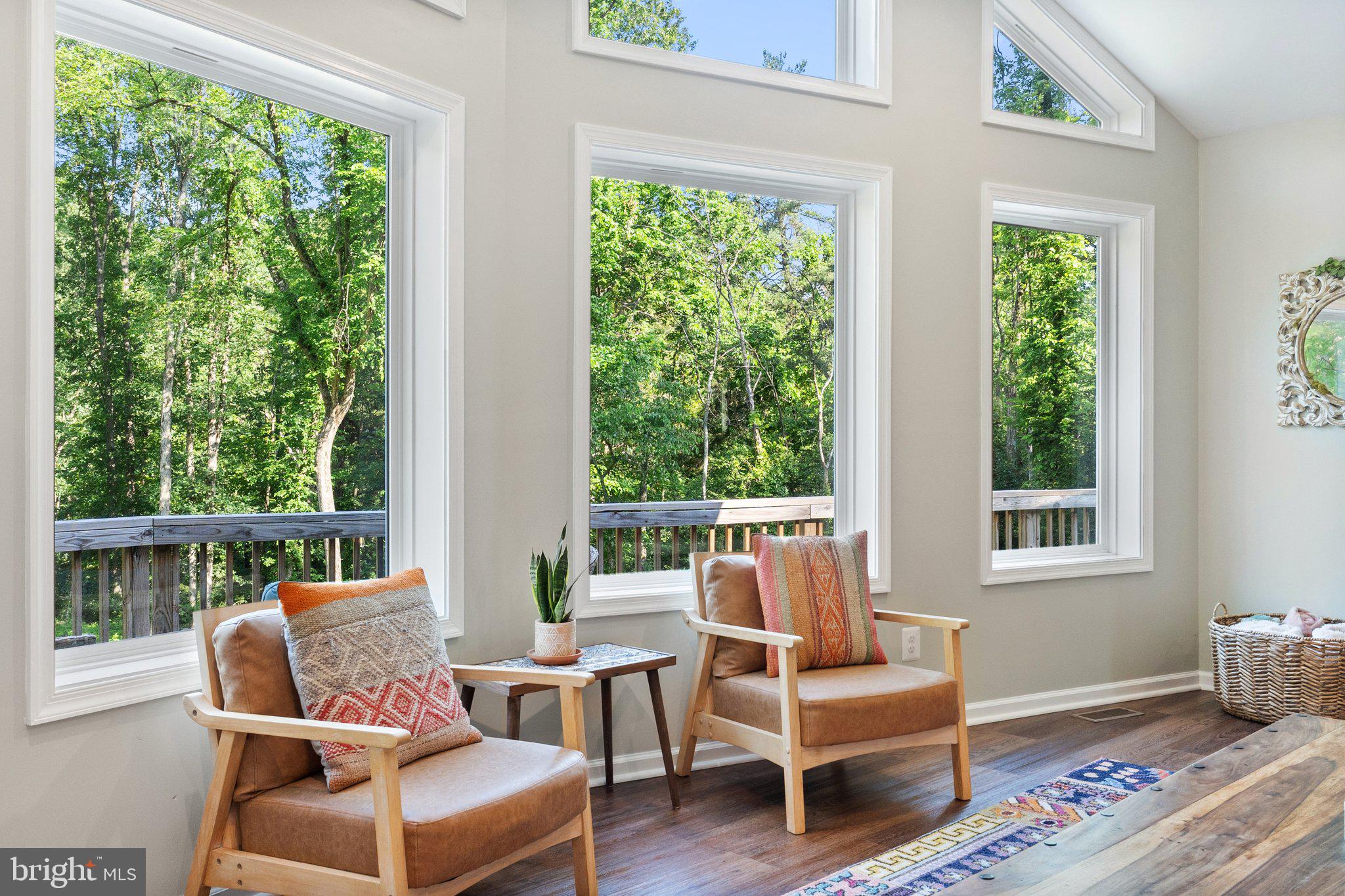 1820 GOONEY MANOR LOOP