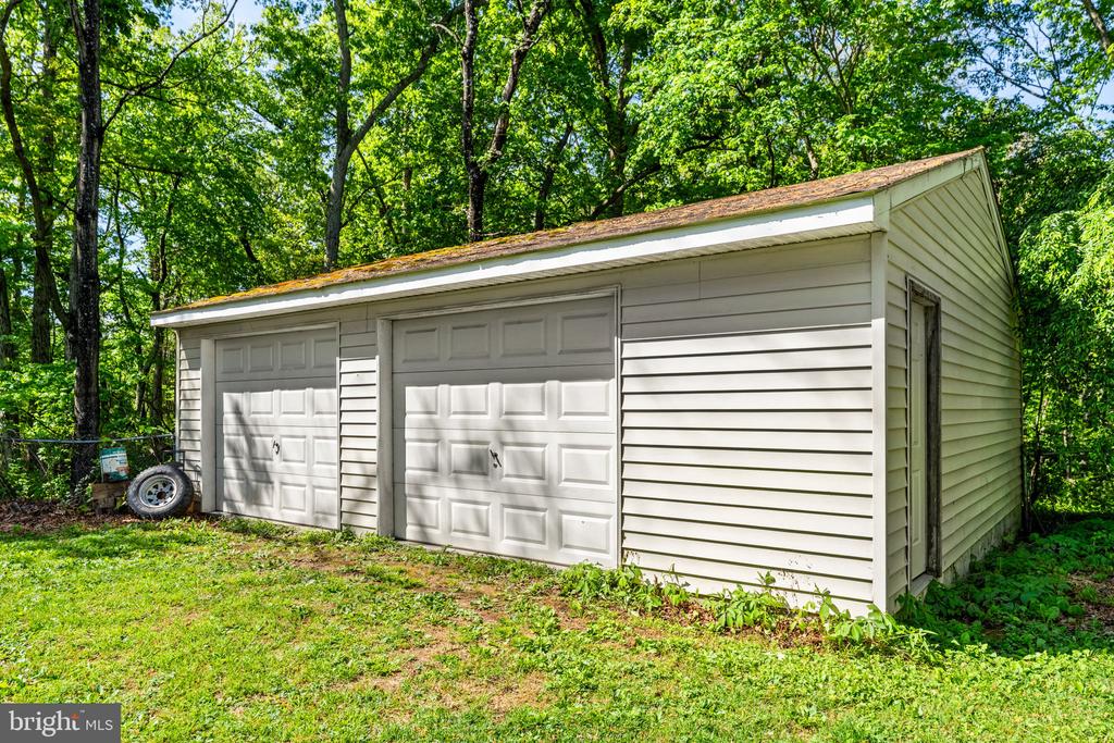 102 HALL ROAD