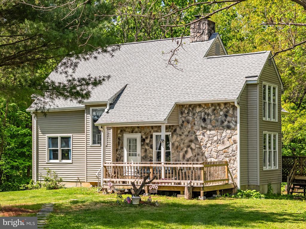102 HALL ROAD