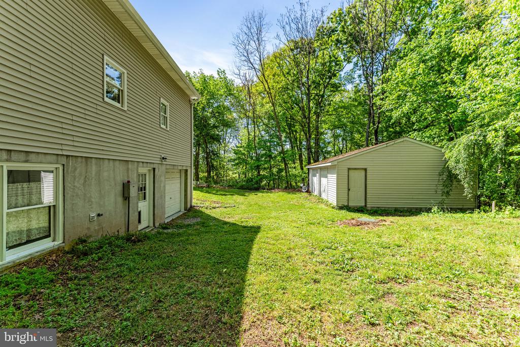 102 HALL ROAD