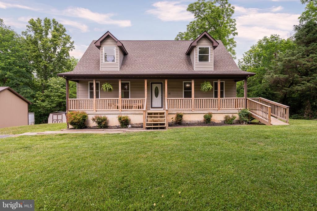 123 BEACH DRIVE