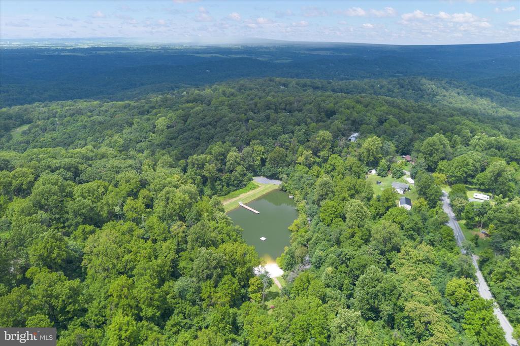 132 WOODPECKER WAY