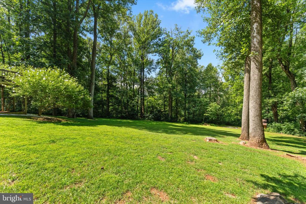 132 WOODPECKER WAY