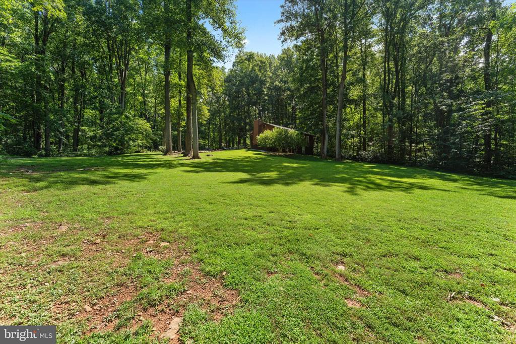 132 WOODPECKER WAY