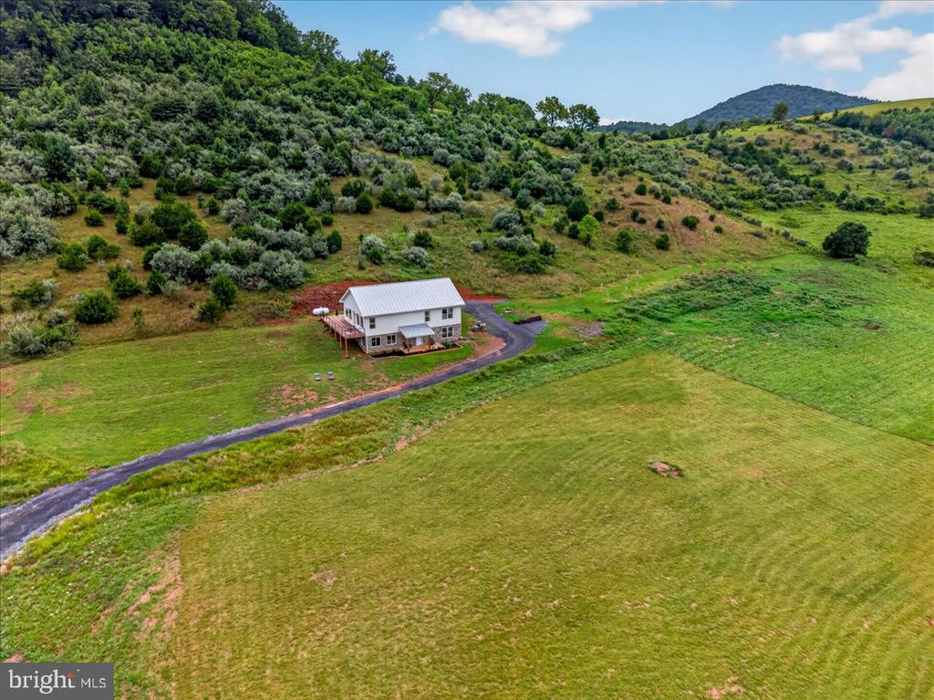 720 GOONEY MANOR LOOP