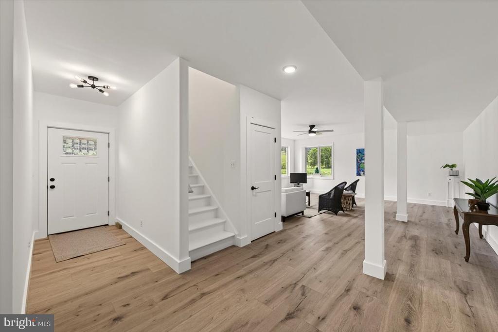 720 GOONEY MANOR LOOP
