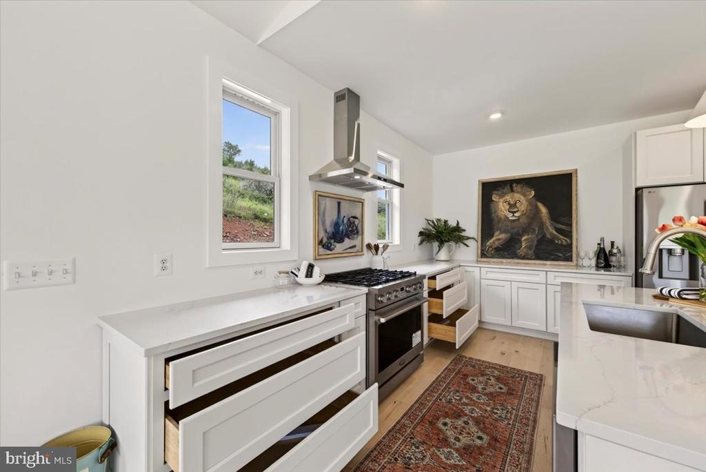 720 GOONEY MANOR LOOP