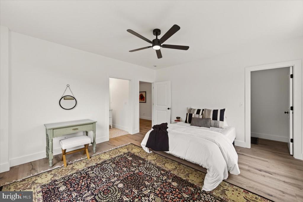 720 GOONEY MANOR LOOP