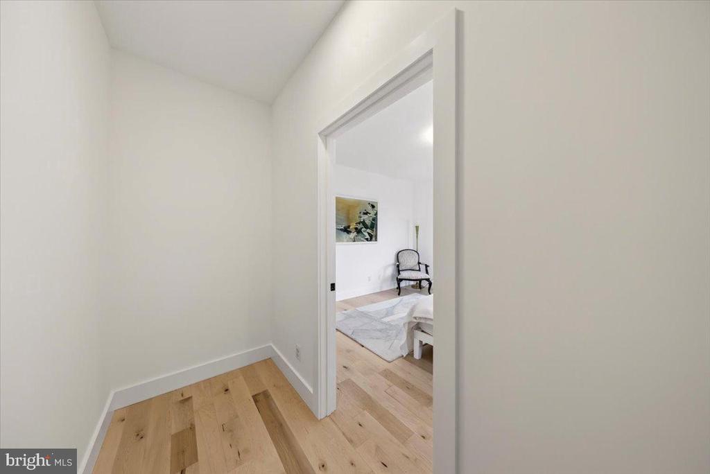 720 GOONEY MANOR LOOP