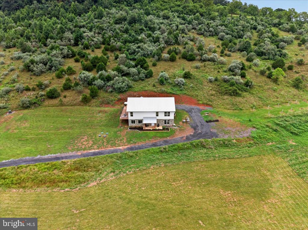 720 GOONEY MANOR LOOP