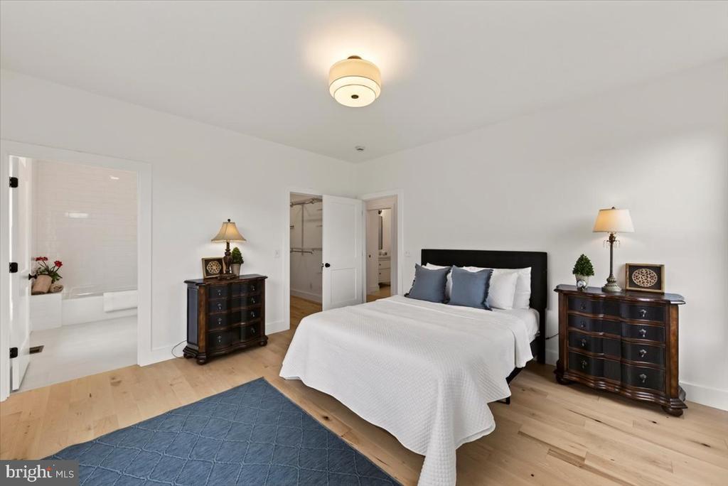 720 GOONEY MANOR LOOP