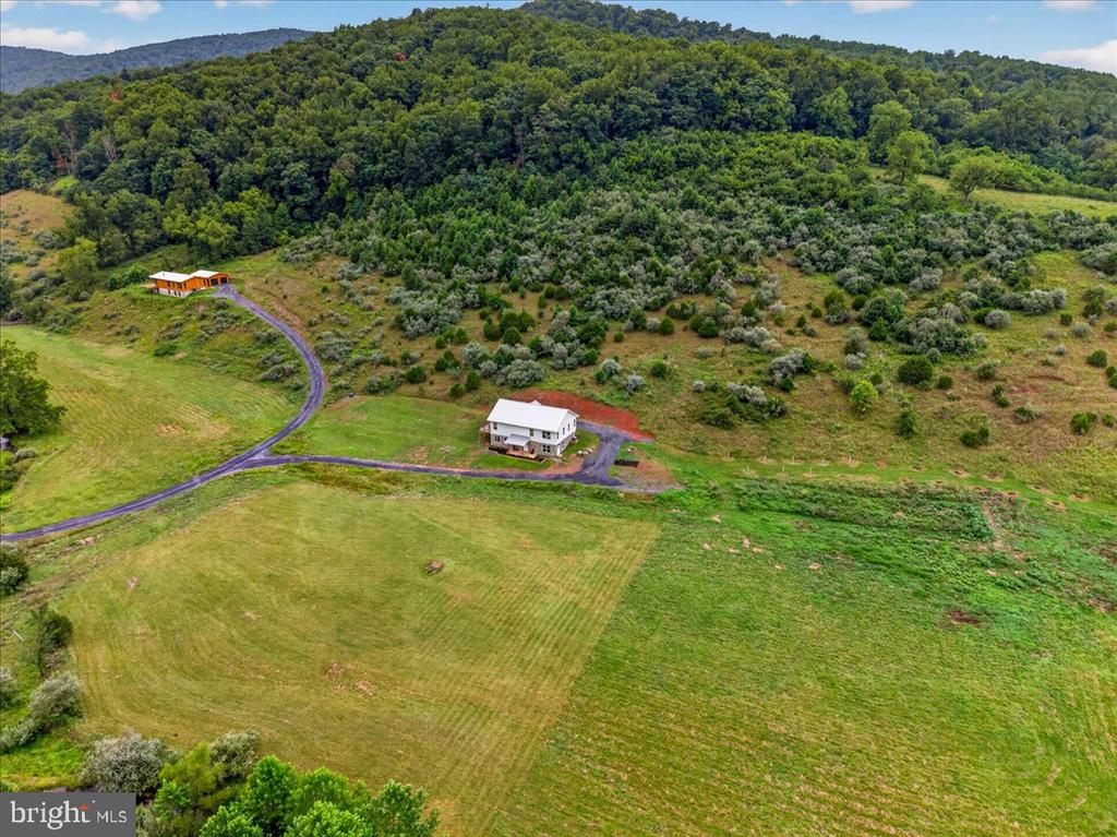 720 GOONEY MANOR LOOP