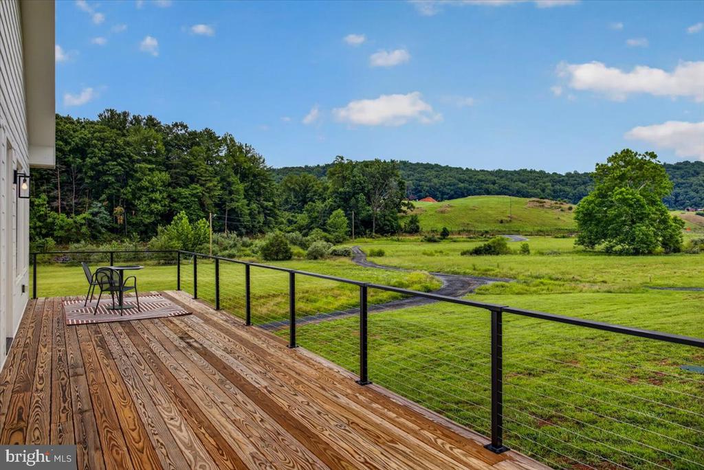 720 GOONEY MANOR LOOP