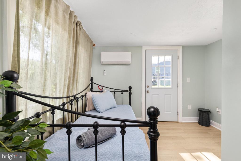 1412 OLD WINCHESTER PIKE