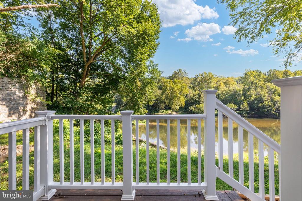 1412 OLD WINCHESTER PIKE