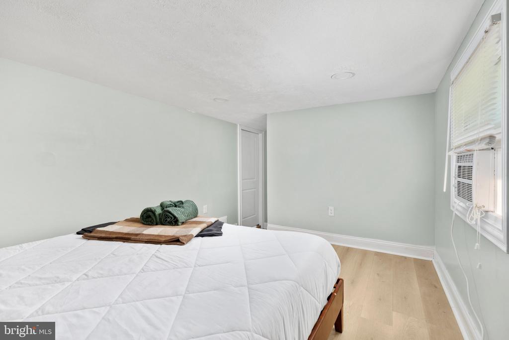1412 OLD WINCHESTER PIKE