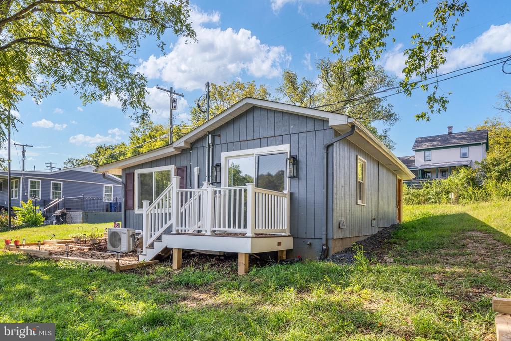 1412 OLD WINCHESTER PIKE