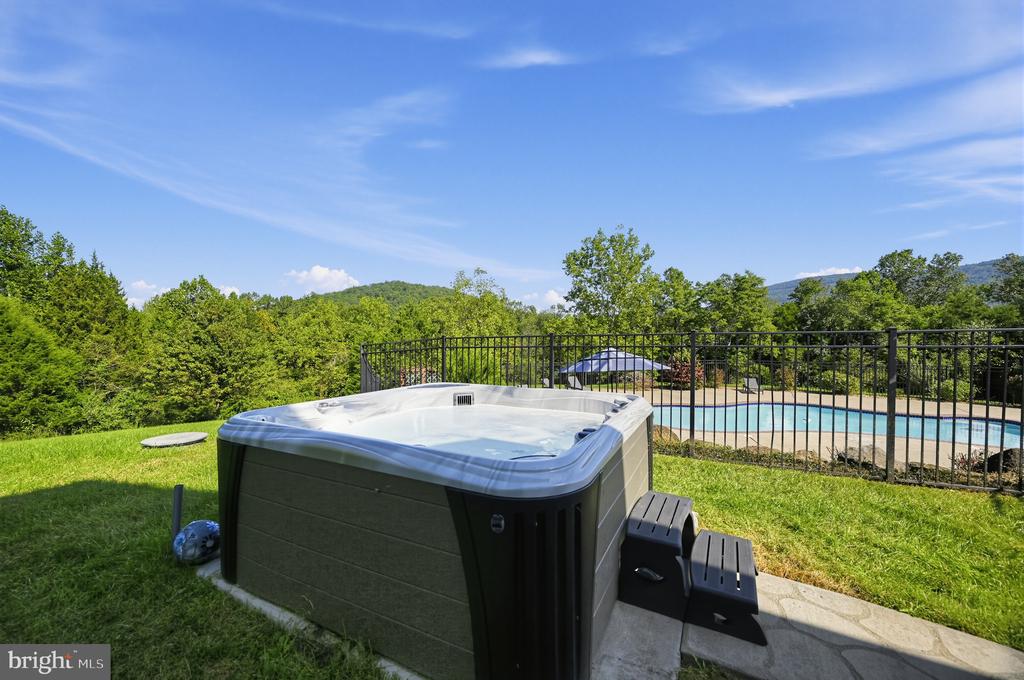 456 BOYDS MILL LANE
