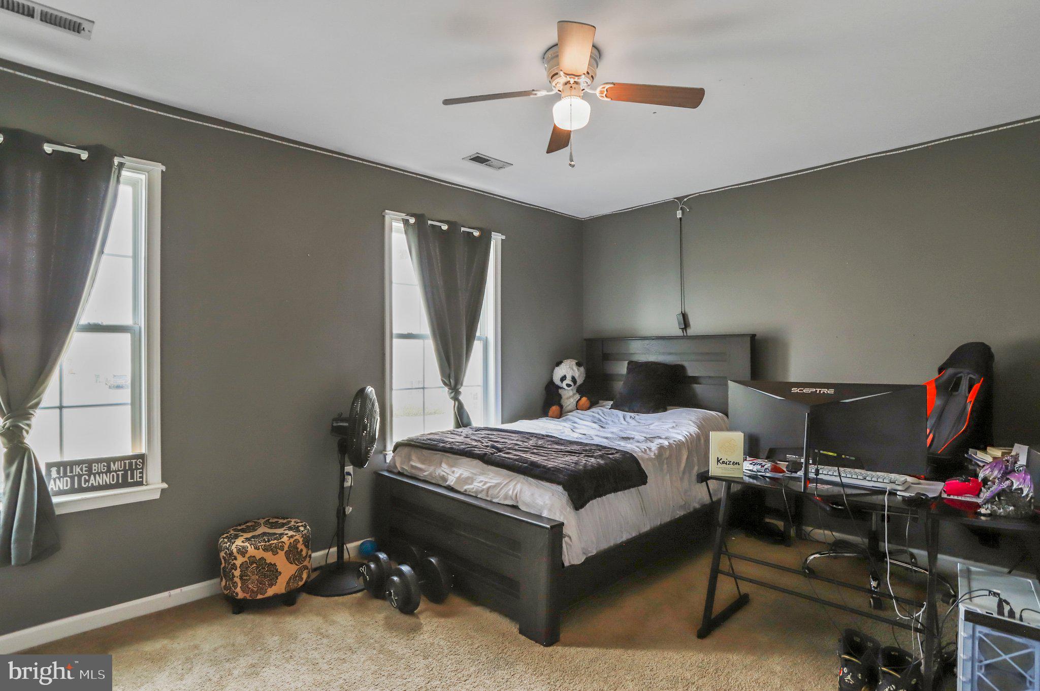 32 SEAL DRIVE