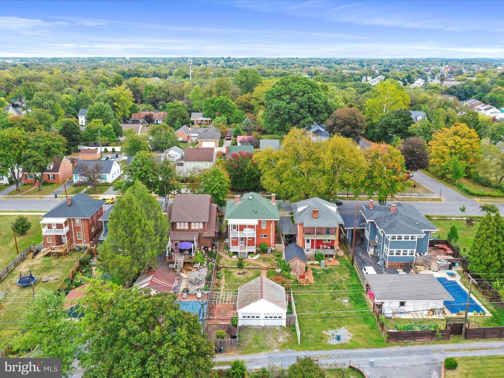 106 N TENNESSEE AVENUE