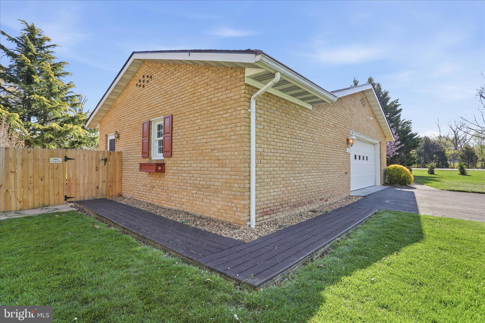 20 MINNICK ROAD
