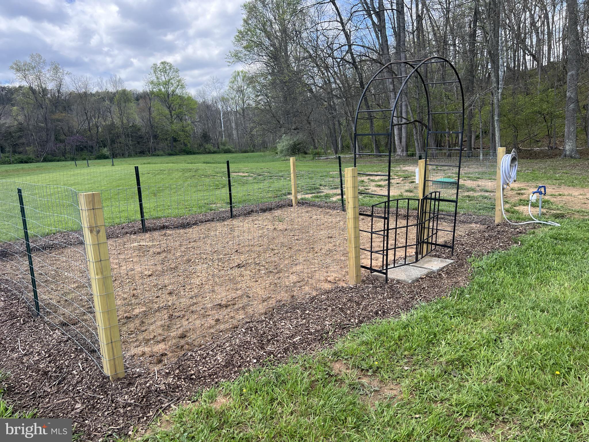 Lot 4 Section 1 LITTLE CACAPON LEVELS RD