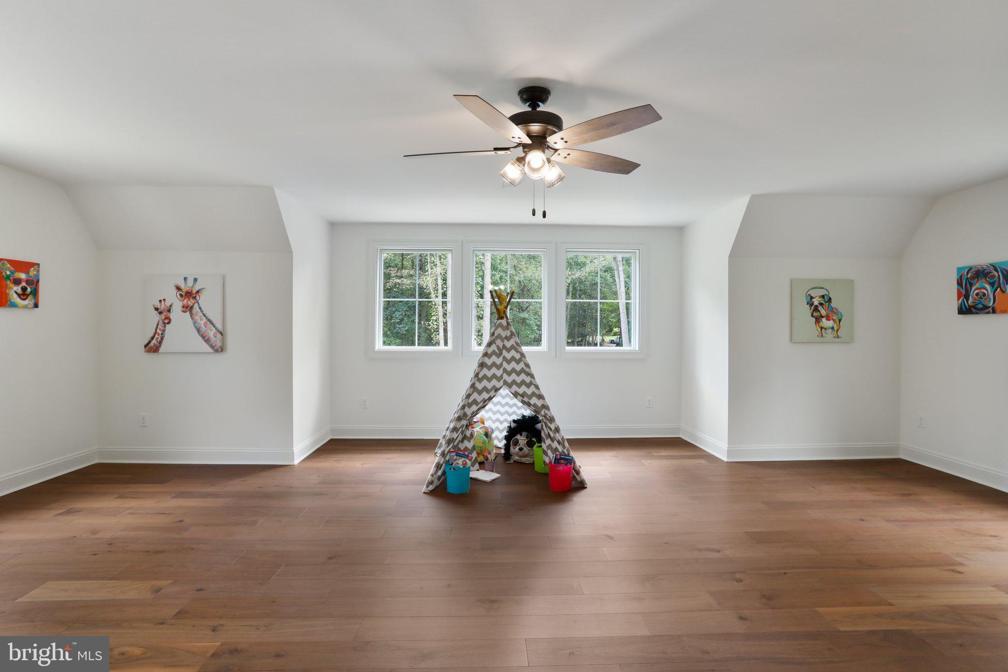 73 QUAIL WOODS DRIVE