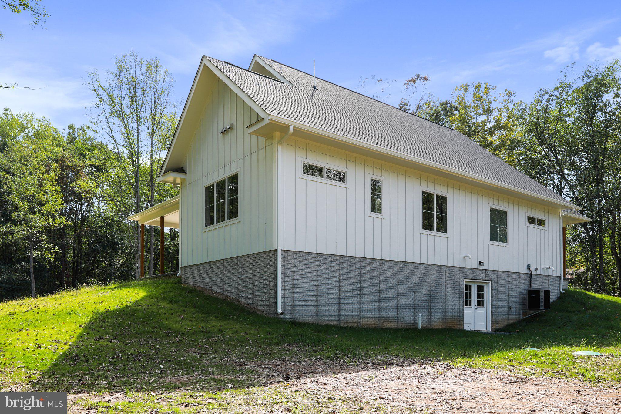 73 QUAIL WOODS DRIVE