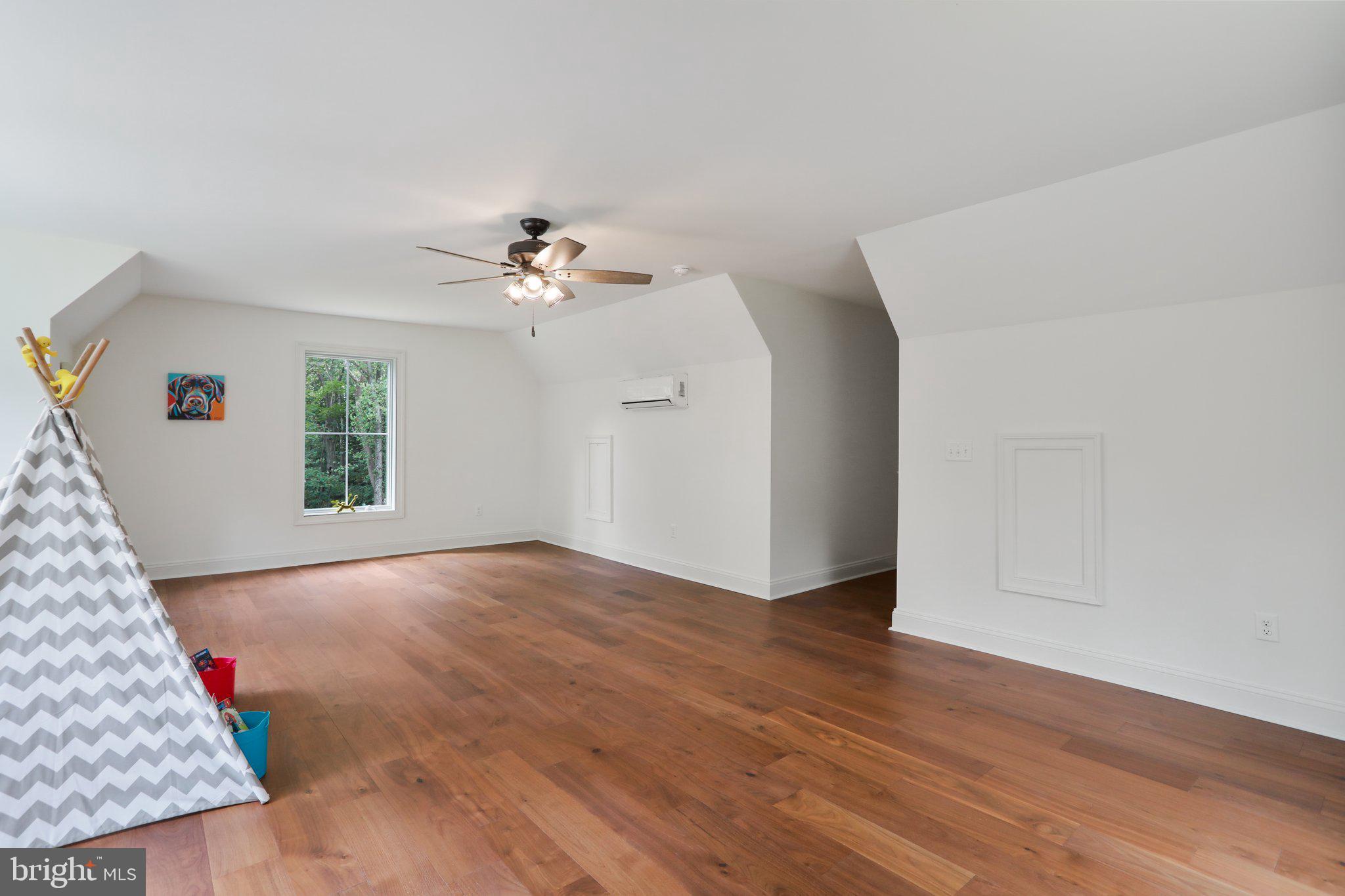 73 QUAIL WOODS DRIVE