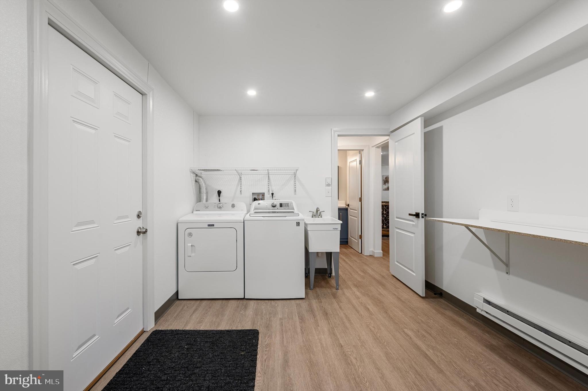 1086 TUSCAWILLA DRIVE