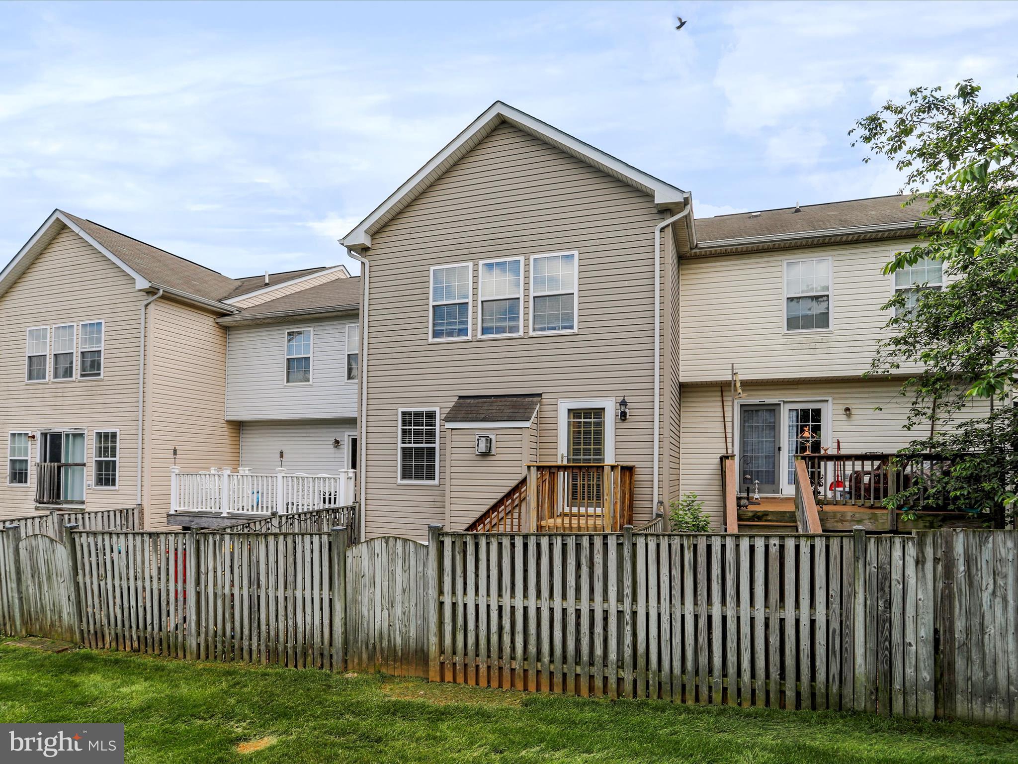 24 HOLMES DRIVE