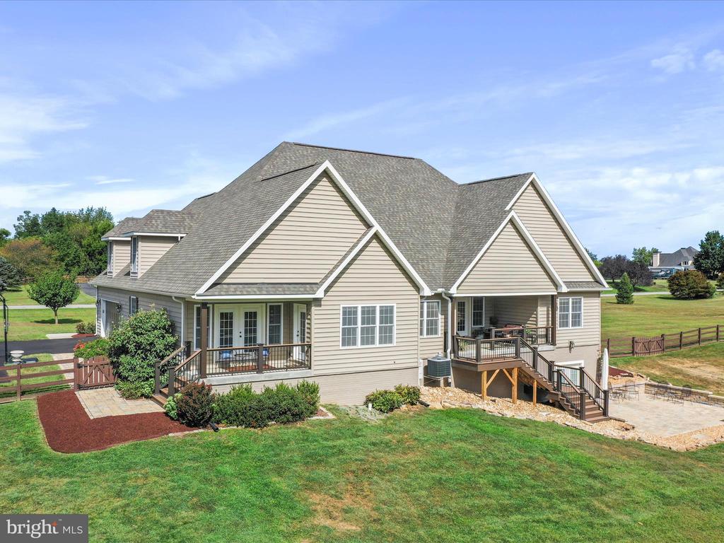 441 CHESSIE LANE