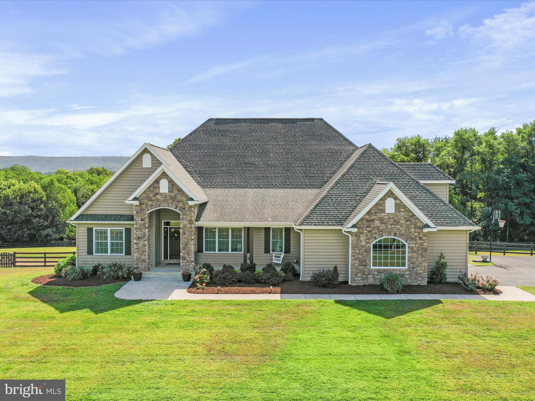441 CHESSIE LANE