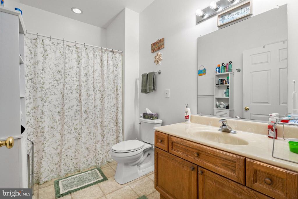22 BROOKLINE CIRCLE