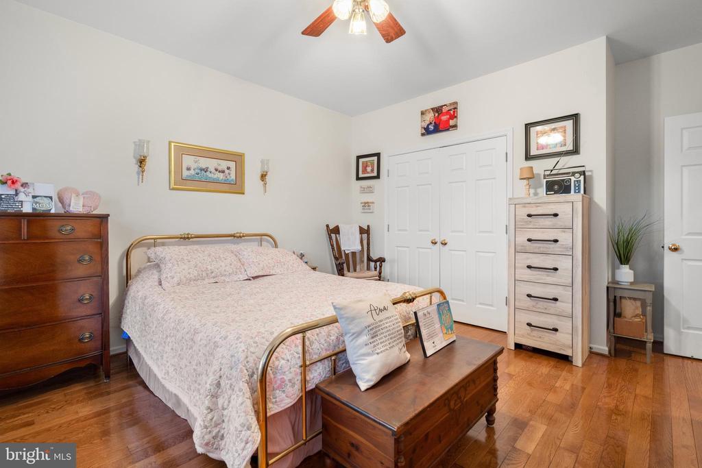 22 BROOKLINE CIRCLE