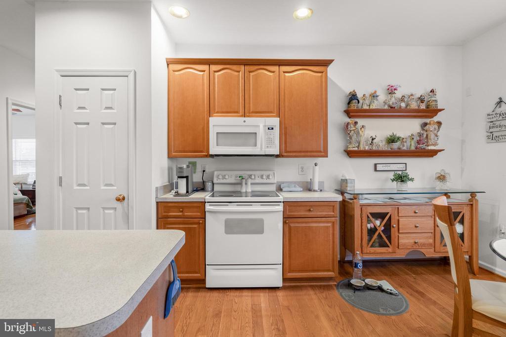22 BROOKLINE CIRCLE