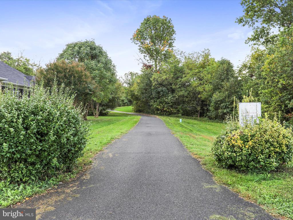 169 BALTUSROL DRIVE