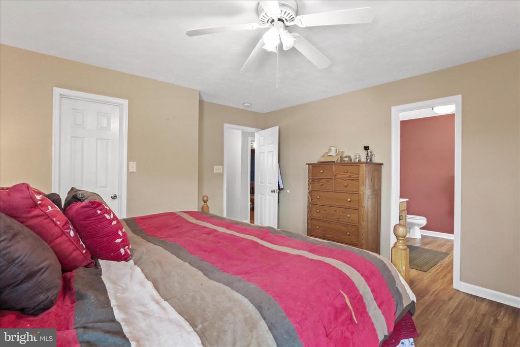 107 BRIAR RUN DRIVE