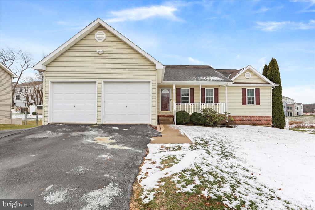 107 BRIAR RUN DRIVE