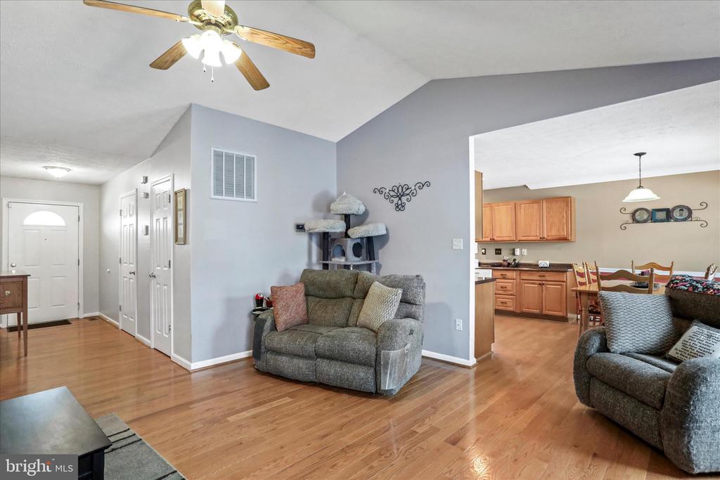 107 BRIAR RUN DRIVE