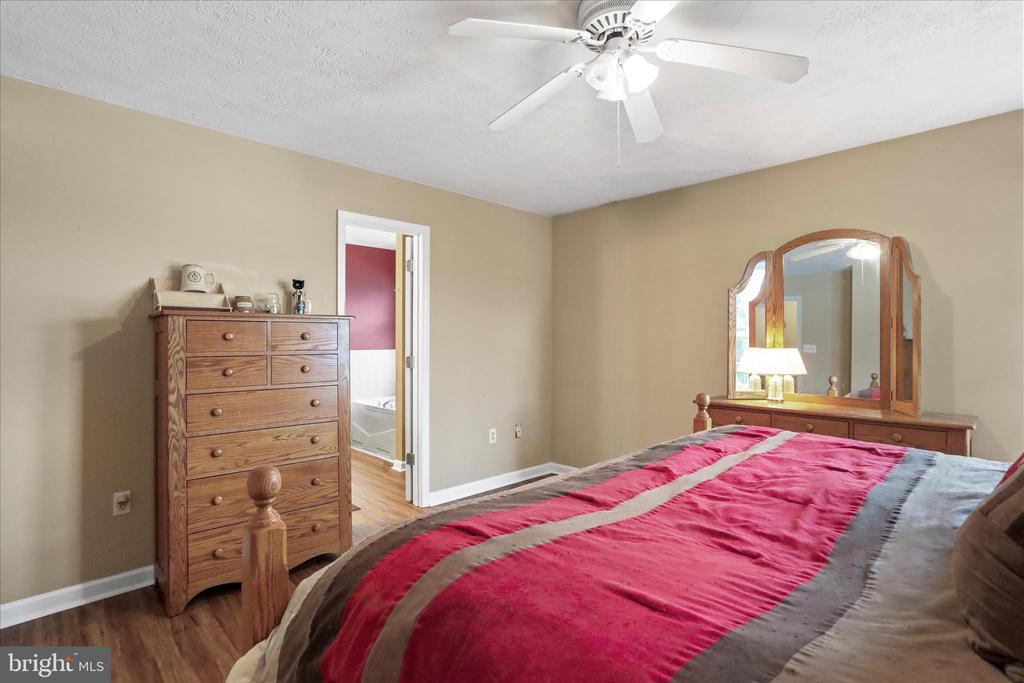 107 BRIAR RUN DRIVE
