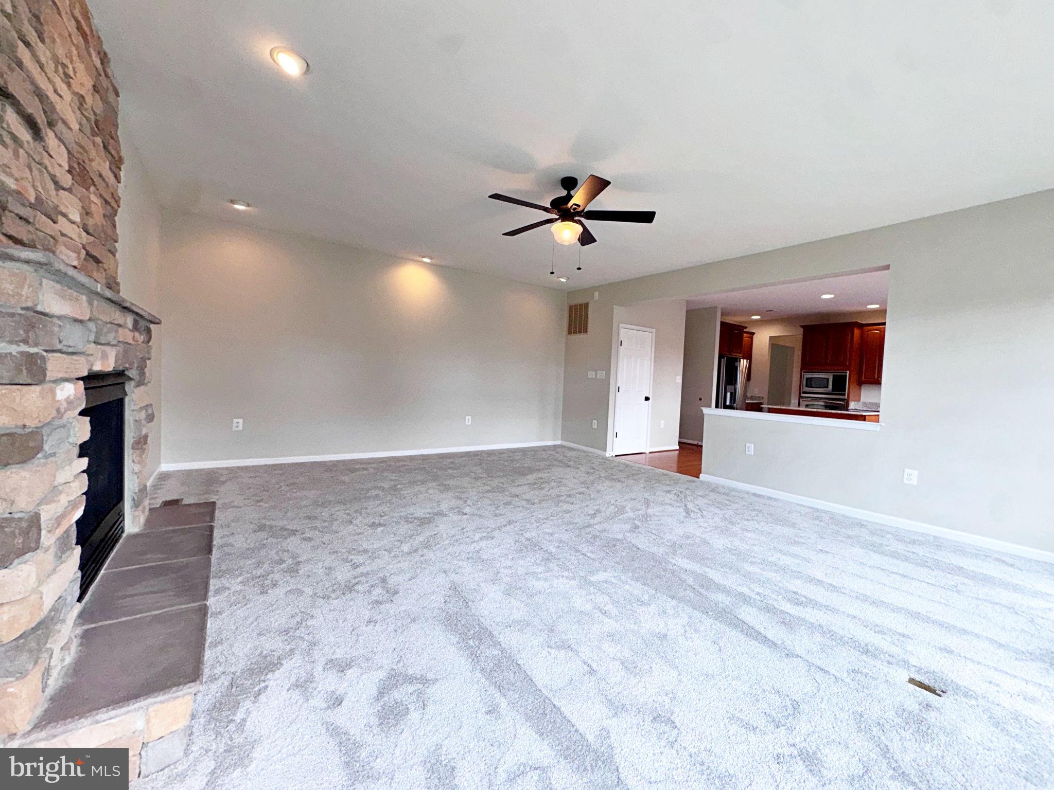 830 SAWGRASS DRIVE