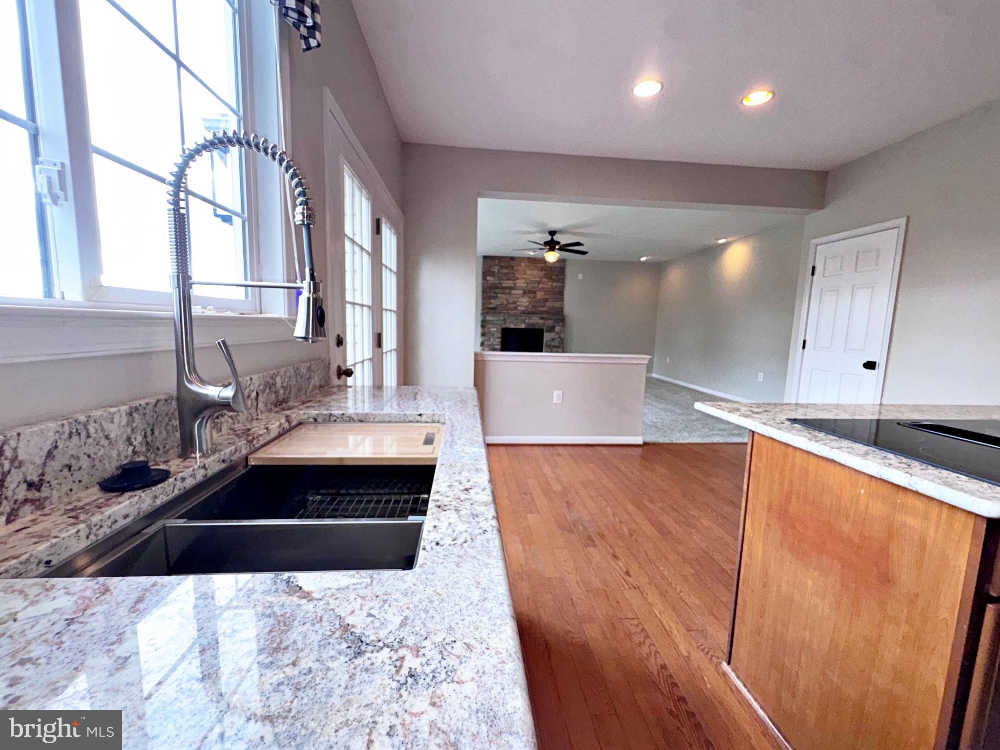 830 SAWGRASS DRIVE