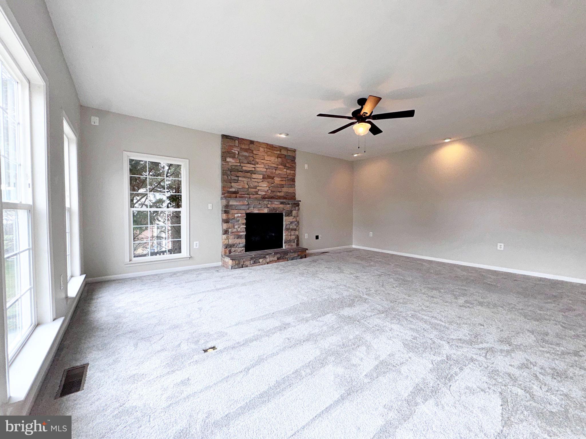 830 SAWGRASS DRIVE