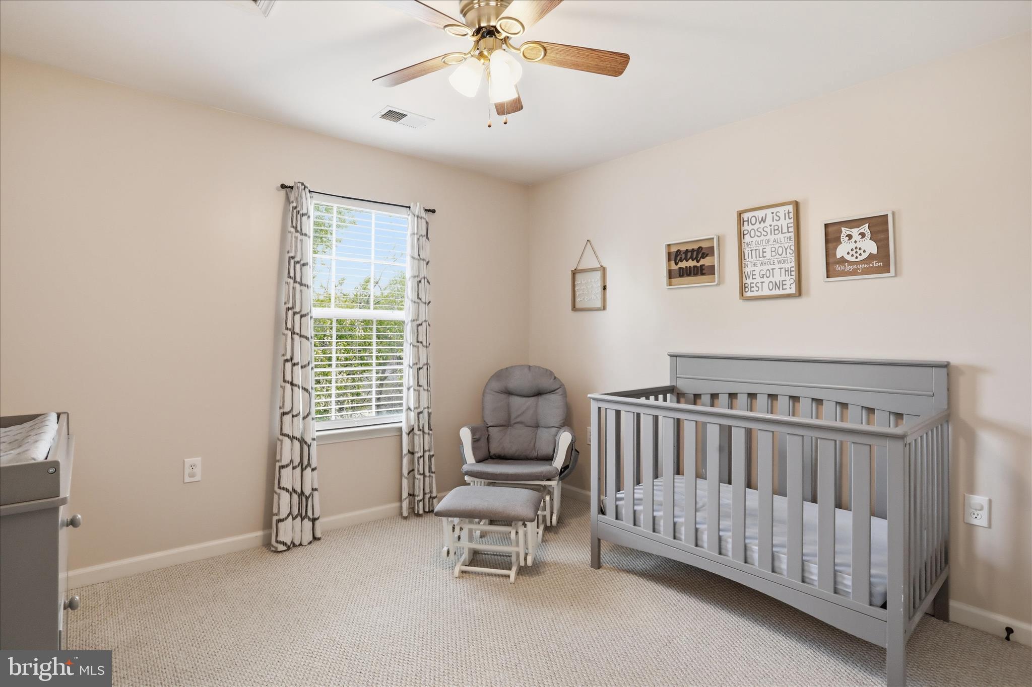 244 KIMBERWICKE DRIVE N