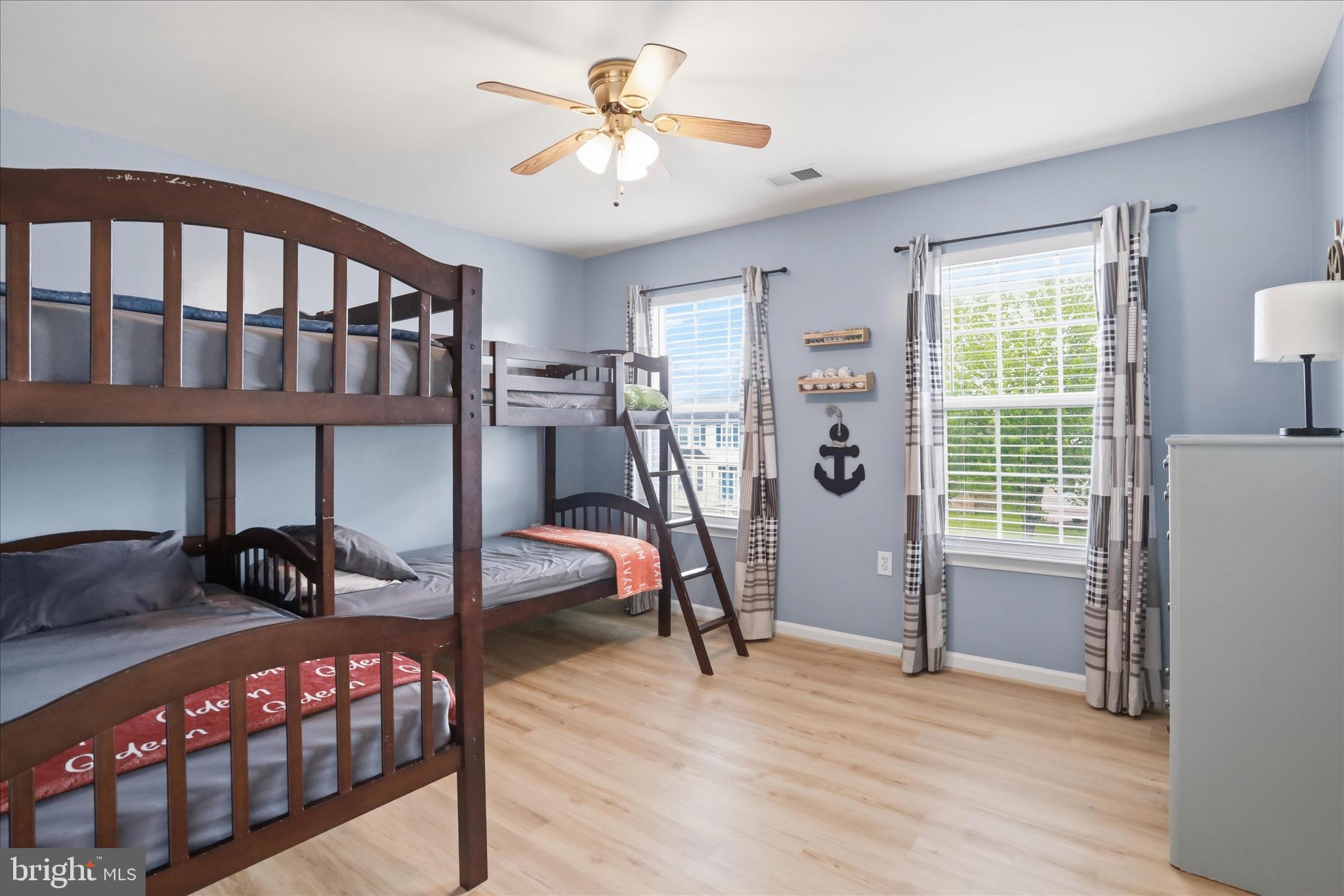 244 KIMBERWICKE DRIVE N